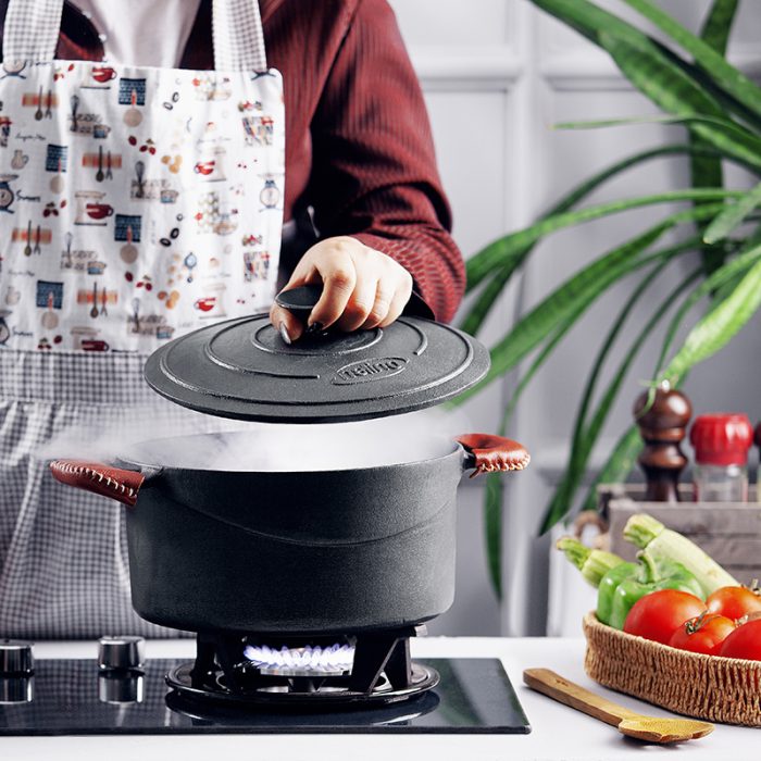قابلمه چدن نالینو سایز 18 مدل Feleti